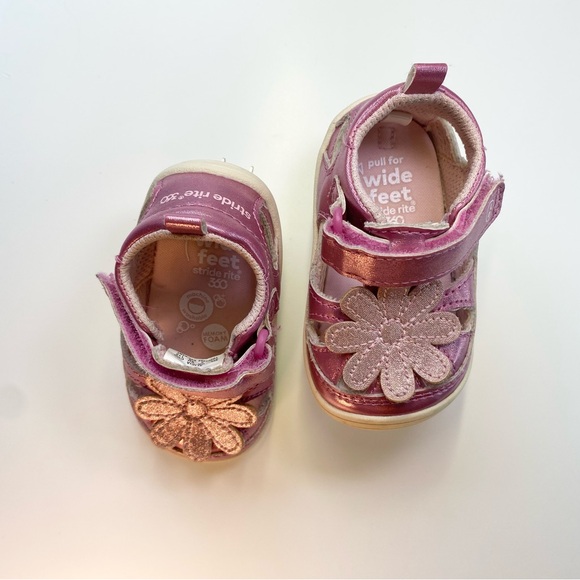 Stride Rite First Walkers - Picture 5 of 9